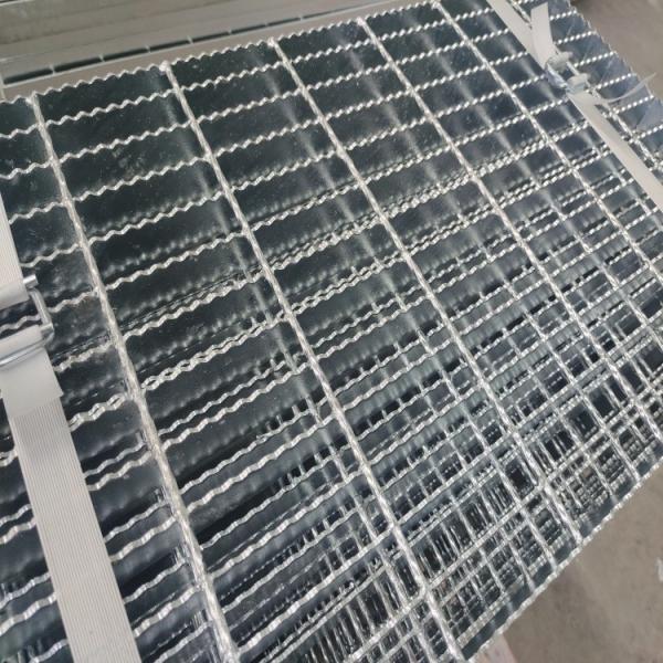 Buy cheap Machine Pressure Welding Industrial Grating 1000x1000mm Made Of Stainless Steel from wholesalers
