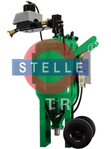 Buy cheap Manual Vapour Blasting Equipment / Movable Wet Blasting Cabinet Green Color from wholesalers