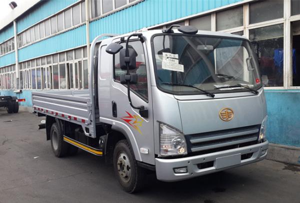 Buy cheap 8 Tons Tiger V 4x2 FAW Light Cargo Truck With 1058 Rear Axle from wholesalers