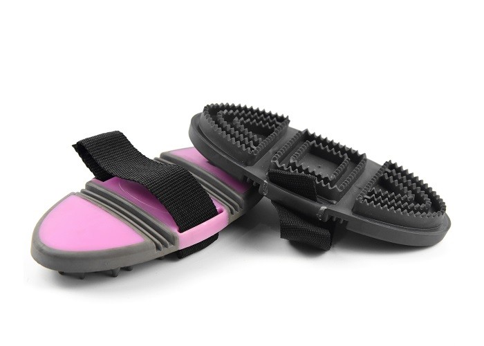 Horse Flexible Rubber Curry Comb Three Styles Adjustable Strap Easily Removing Dirt