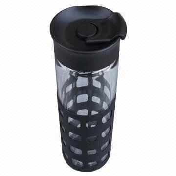 Buy cheap Colorful Single-wall Glass Water Bottle with Silicone Coating, Various Designs are Available from wholesalers