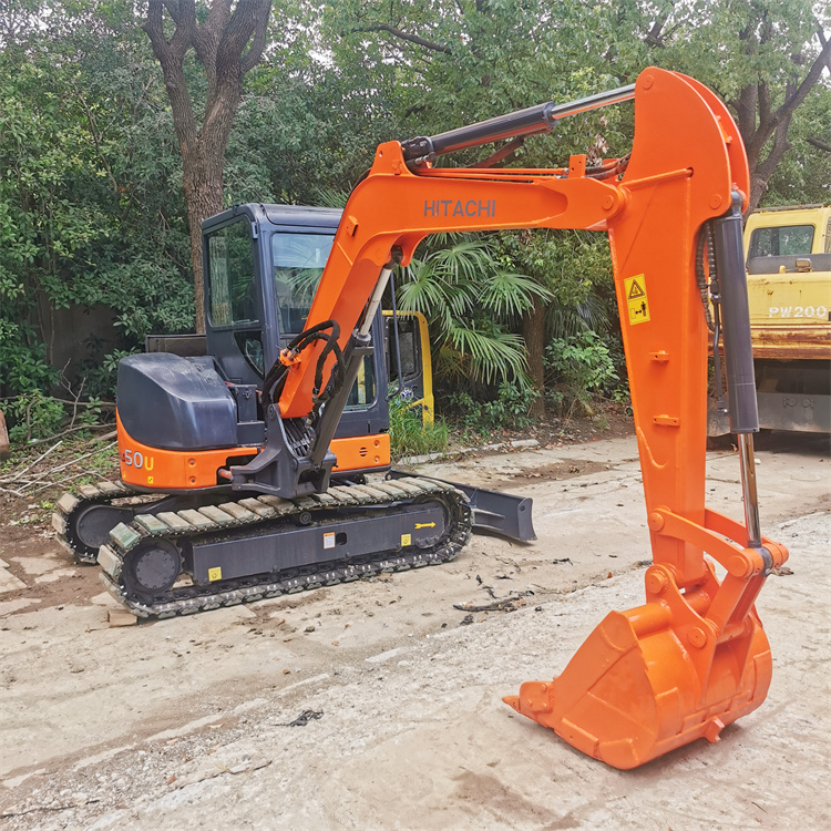 Affordable Second-hand HITACHI ZX50U Mini Crawler Excavator with Original Parts and Valve