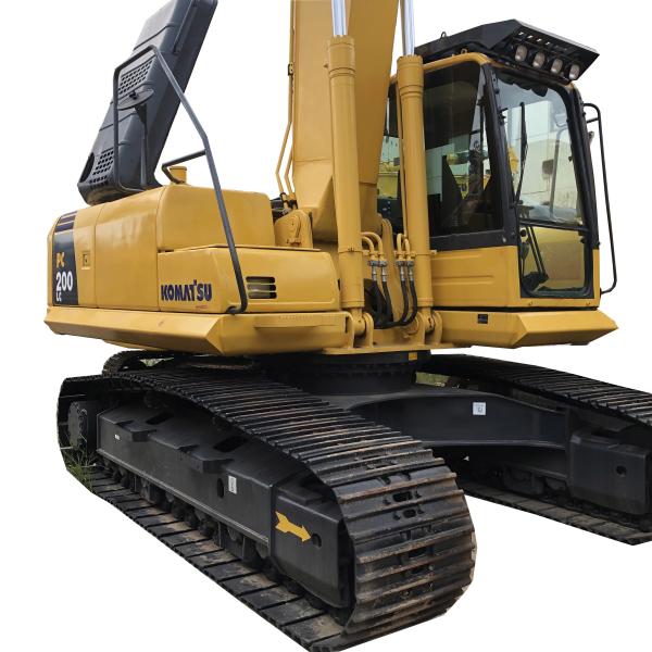 Excavating 20 tons of durable hydraulic track type PC Komatsu 200 second-hand
