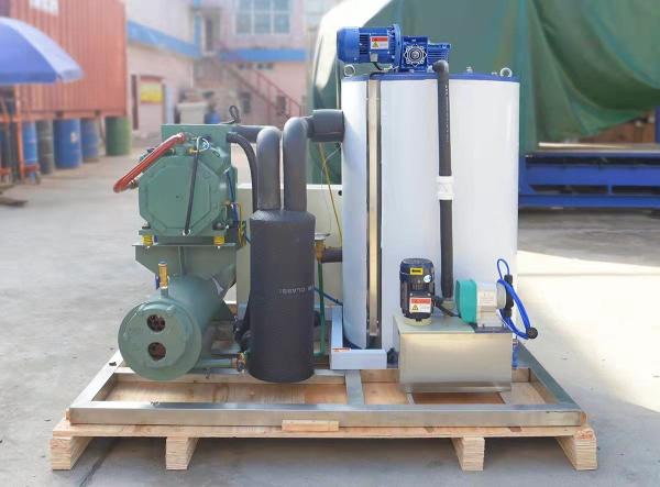 Buy cheap Commercial Full Automatic Industrial Flake Ice Maker For Seafood Supermarket Hotpot Shop from wholesalers