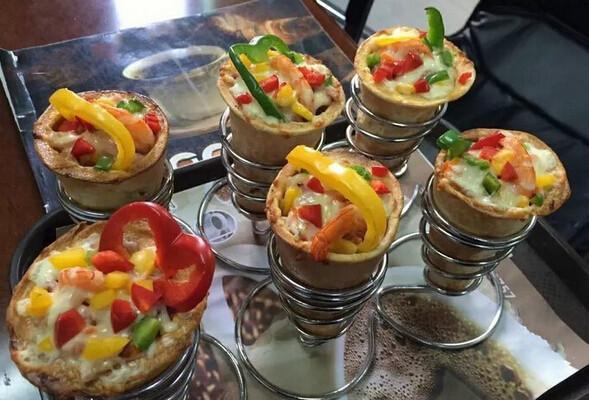 Buy cheap Pizza Cone Machine,conical pizza machine from wholesalers