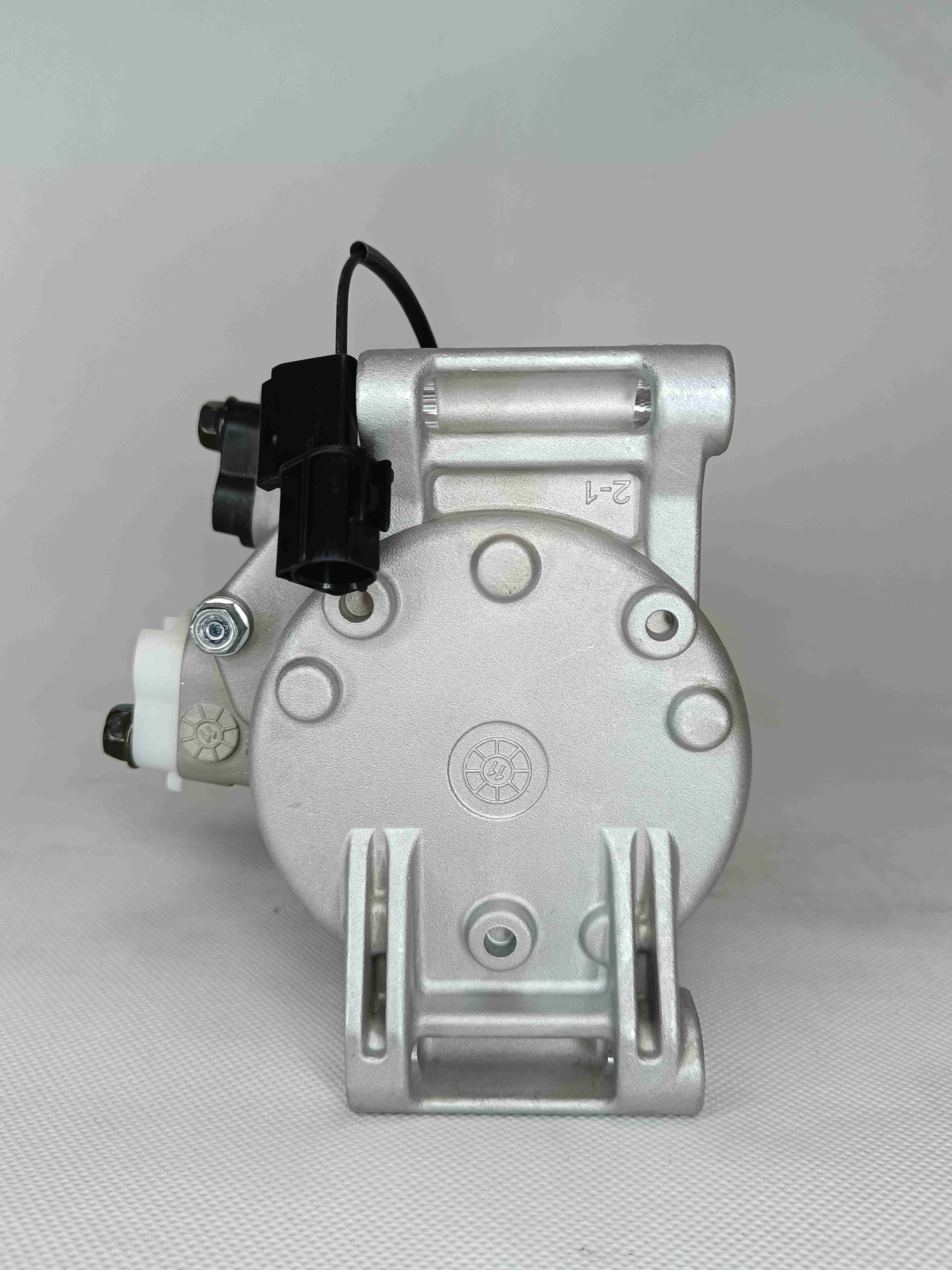 OEM 977010U000 Truck Ac Compressor Assembly For Hyundai Verna