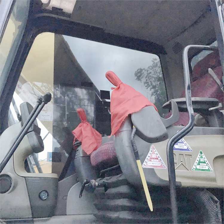 Good Condition Cat 326D2 Excavators for Construction in Shanghai Original Valve 2018