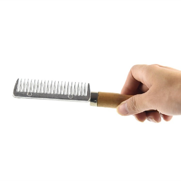 Aluminum Horse Grooming Comb Horse hair Cleaning Tool With Wood Handle