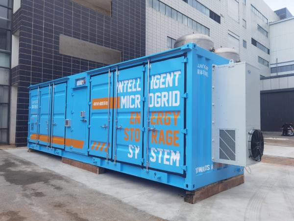 Buy cheap Utility-Scale Solar Liquid Cooled Battery Energy Storage System Container 1.725MW from wholesalers