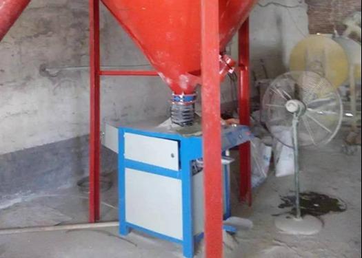 Buy cheap Automatic Weight Sand Packing Machine 10-50kg Valve Bags Filling Machine With Accurate from wholesalers