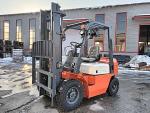 2000kgs Gasoline Forklift Truck Japanese NISSAN GK21 Forklift Counter Balance