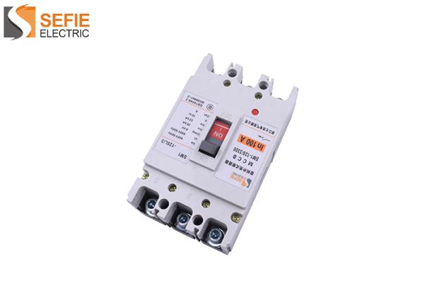 Buy cheap 630a Moulded Case Circuit Breaker 660 Volt Four Pole Circuit Breaker from wholesalers