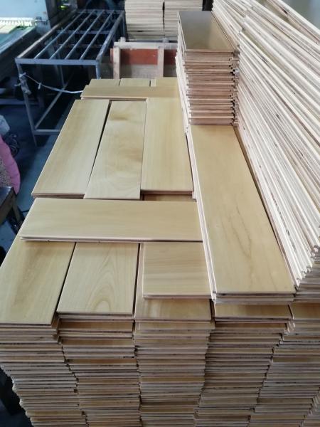 Buy cheap China Birch Multi layers Engineered Wood Flooring,natural color UV lacquer from wholesalers