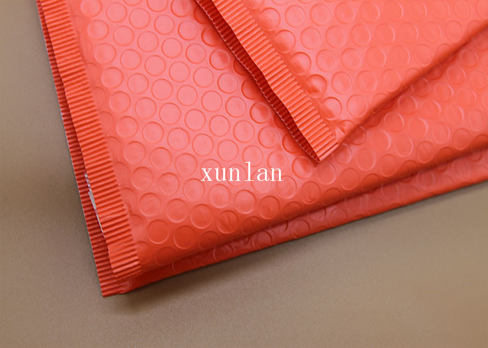 Green / Red Polythene Mailing Bags Superior Cushioning For Packaging