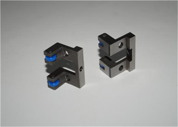 Compact Komori Printing Machine Spare Parts 29.6*22*19mm Komori Front Lay 814