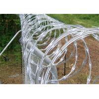 Buy cheap Giant Shuttle Fence Razor Blade Wire , Anti Aging Welded Razor Wire product