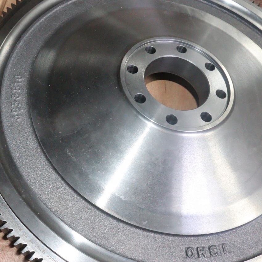 10.0L M11 QSM11 ISM11 Engine Parts 118 Tooth Flywheel Assembly by OEM 3252549 4974334