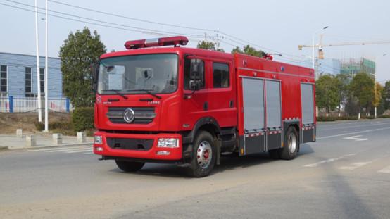 Buy cheap Dongfeng 8200 Liter Water Tank Fire Truck 2WD Rear Drive Diesel 6-Seater 4×2 Manual Transmission from wholesalers