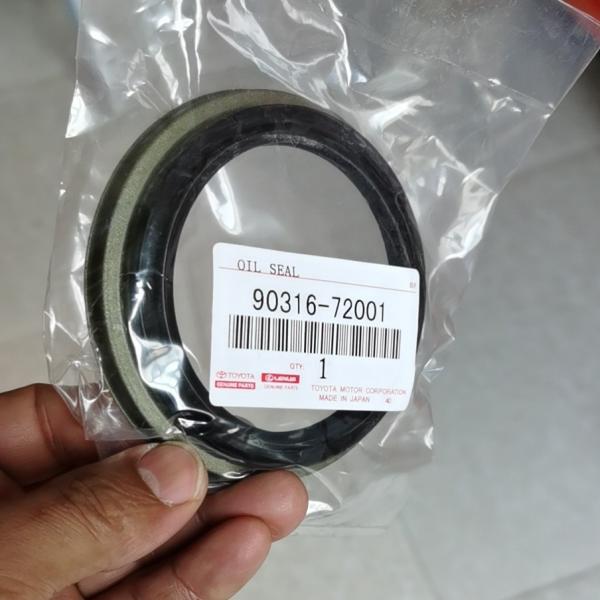 Buy cheap FKM NBR Oil Seal for Automotive Oil Seal 90316-7201 Engine Parts from wholesalers