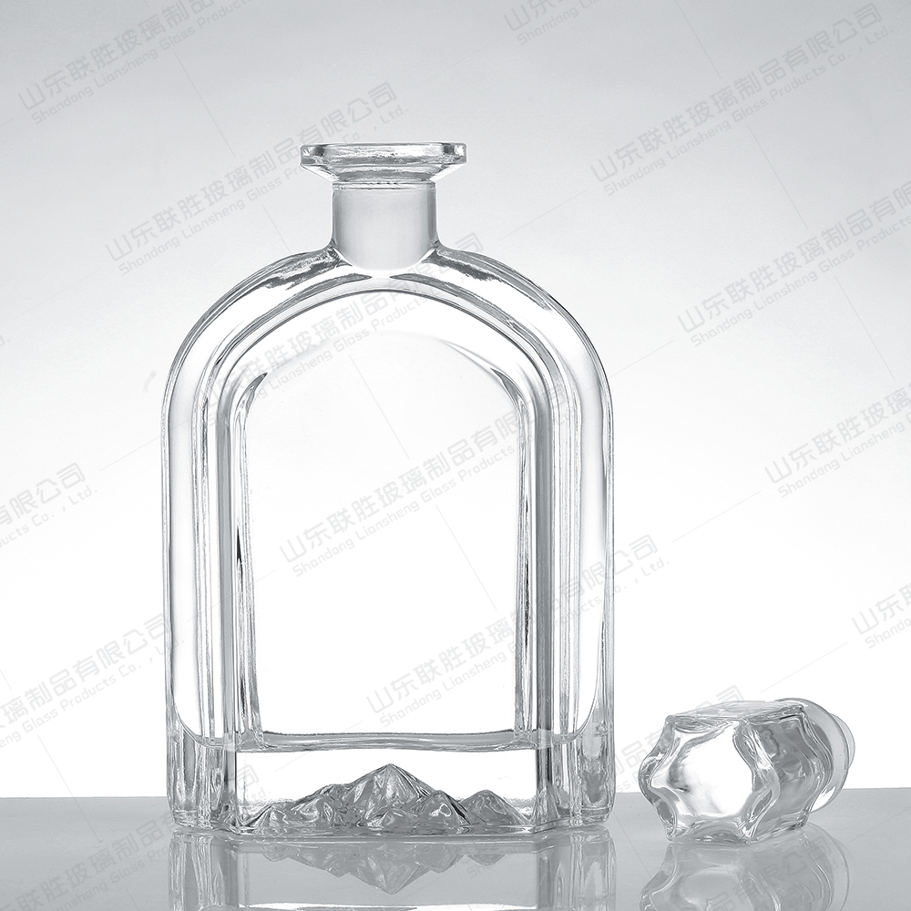Rubber Stopper Sealing Type Glass Wine Bottle Acceptable for Customized Wine Bottle
