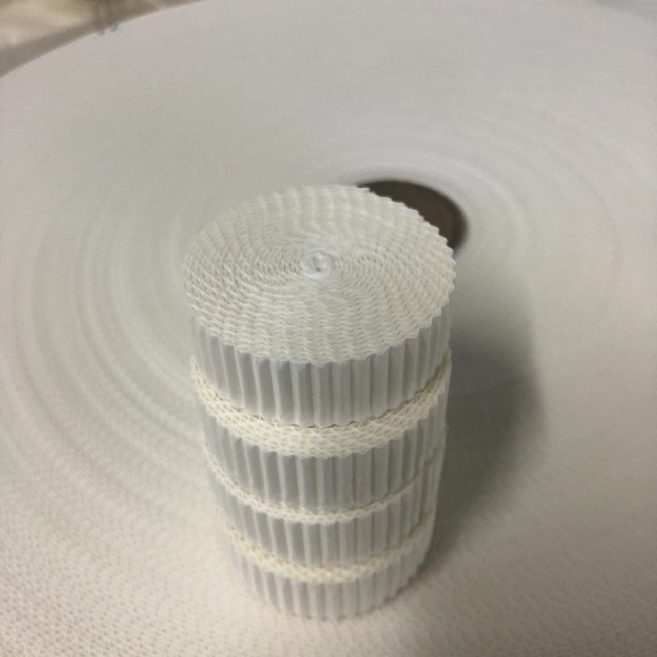 Wood Pulp Cotton Absorbent Filter Paper White 2-Level GB/T18830-2009 Safety Standard Bag Pack
