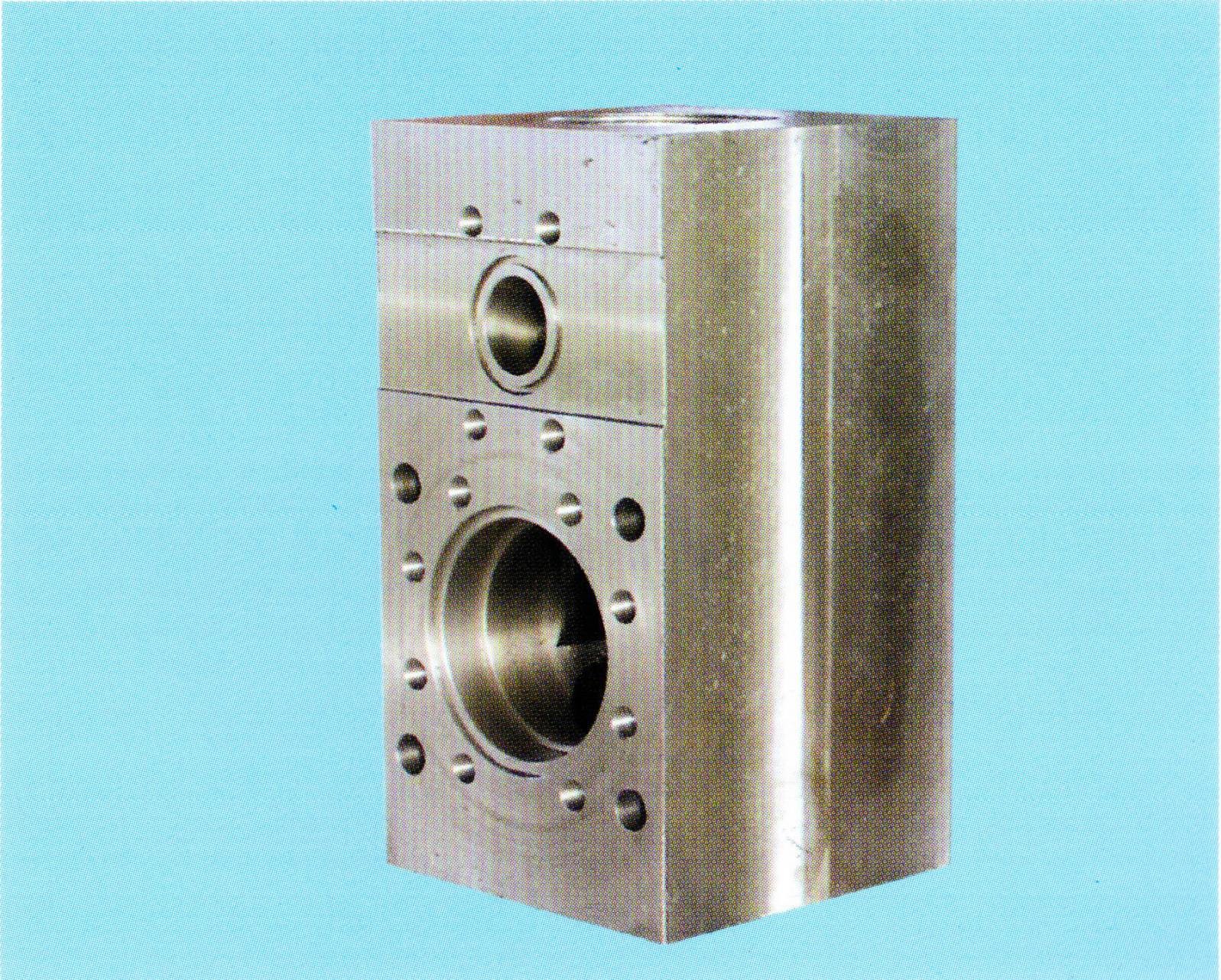 API 7K Mud Pump Spare Parts Fluid End Valve Box