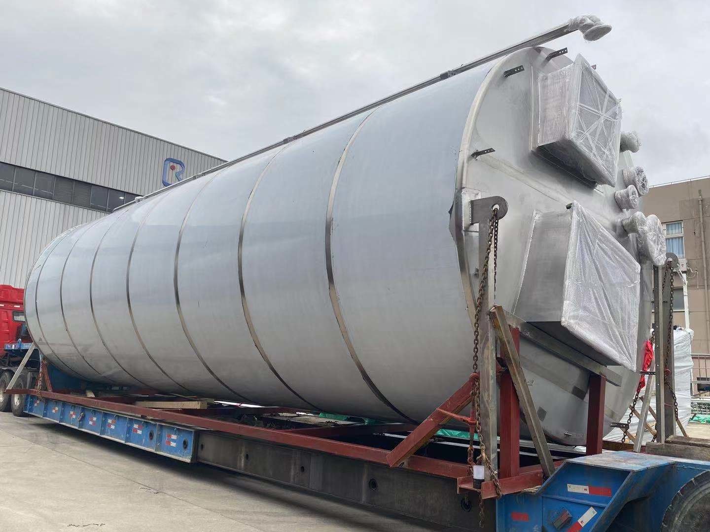 Outdoor Stainless Milk Silo Storage Tank 50000 Litres