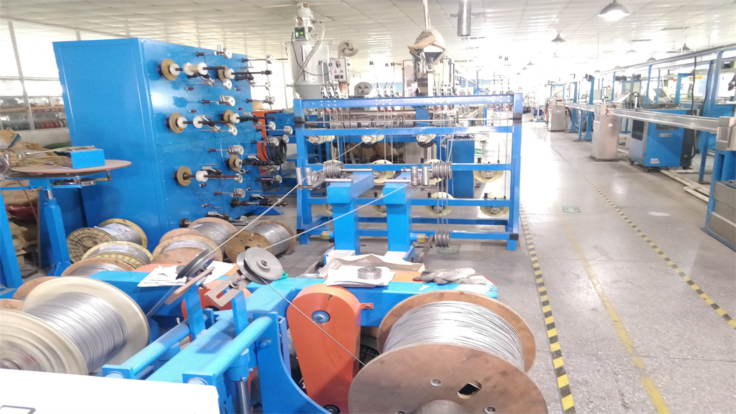 Stainless Steel OM3 OM4 Armored Fiber 6 Core G652D PVC LSZH