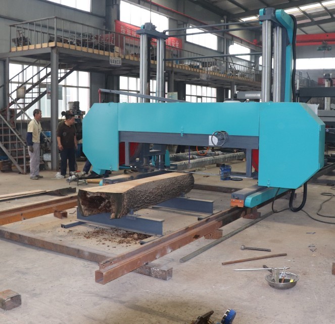 Large Bandsaw Mill 2500mm Dia Bandsaw Wood Saw Mill Automatic Sawmill Machine