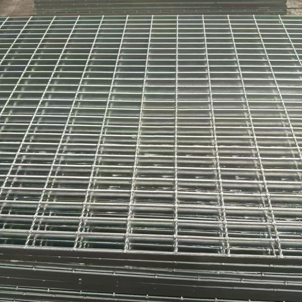 Buy cheap Easy-Clean Steel Gratings: Hygienic and Low-Maintenance for Busy Areas from wholesalers