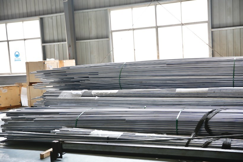 Heat Exchanger 20mm Aluminium Round Tube Solar Aluminum Alloy Pipes Customized Φ29mm