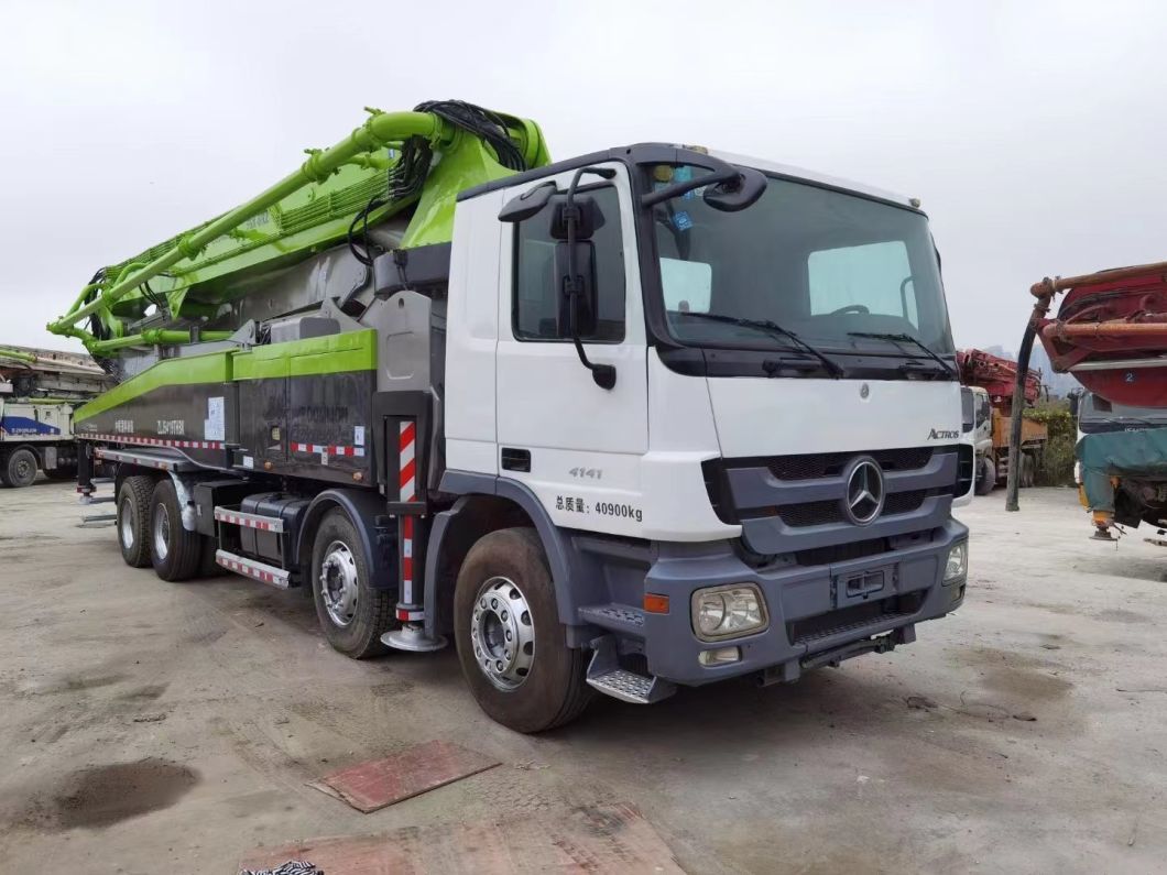 Zoomlion 52m Truck Mounted Concrete Boom Pump Used Concrete Pump