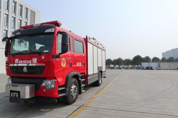 Buy cheap AP50 Compressed Air Foam Fire Truck Country Ⅵ 2+4 Heavy Rescue Fire Truck from wholesalers