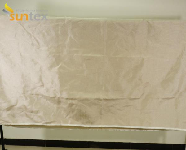 Buy cheap Silicone Coated 1.6m X1.8m Fiberglass Welding Blanket Roll from wholesalers