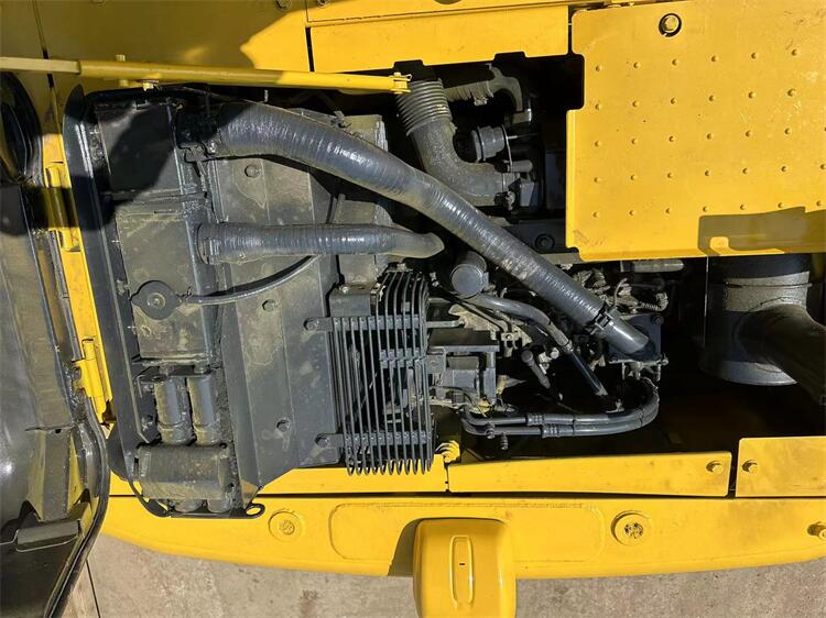 Cummins Engine Used Komatsu Excavator PC120 1860 Working Hours 90% Construction Equipment