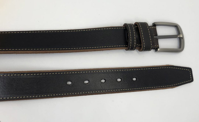 Zinc Alloy Buckle Mens Casual Leather Belt 100 - 140cm Length Black / Red Color