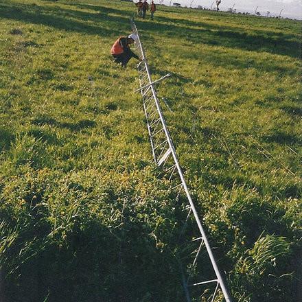 Buy cheap Tubular Hot Dip Galvanized 40m Guyed Mast Tower from wholesalers