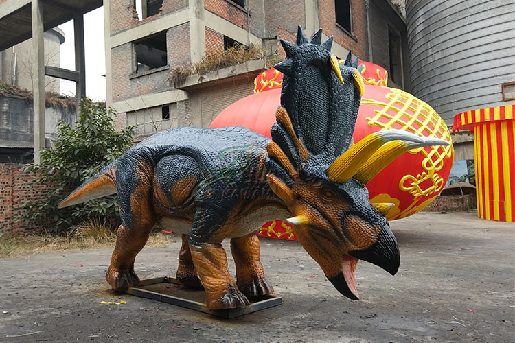 Silicone Rubber Realistic Animatronic Dinosaur Pentaceratops For Shopping Mall