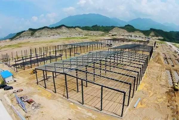 Buy cheap Logistics Warehouse PEB Steel Buildings / Pre Engineered Building Structure from wholesalers