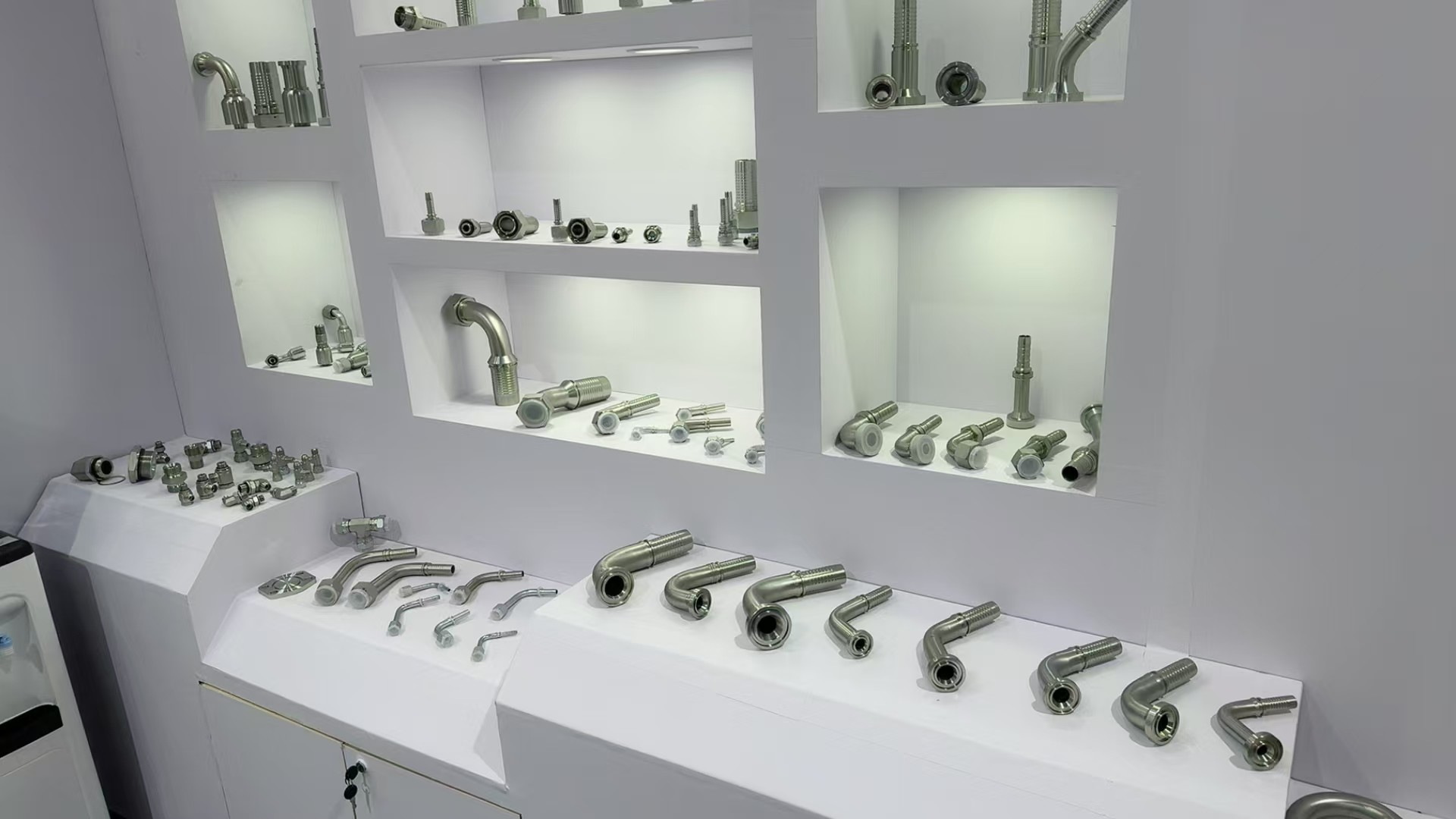 Standards Carbon Steel Hydraulic Hose Fittings For Different Size Inch And 6mm Big Oil Pipe Joint Steel Brake Line Adapters
