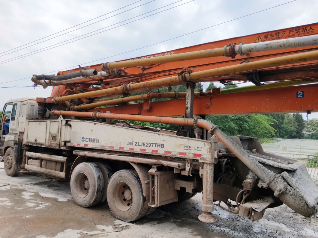 Zoomlion Concrete Pump Truck 38 Meters Can Do Vehicle Renovation Paint