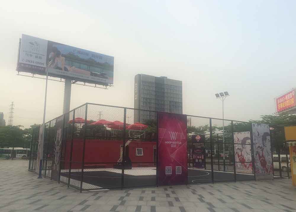 Two Storey Shipping Container Cafeteria With Terrace Rooftop / Foldable Decking