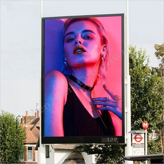 led curtain display