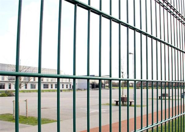 Buy cheap 656 RAL 6005 Outdoor Double Loop Wire Fencing Heavy Duty Smooth Surface from wholesalers
