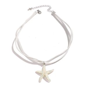 Wholesale Pure and Fresh Starfish Pendant Necklace in Golden for Various Occasions from china suppliers