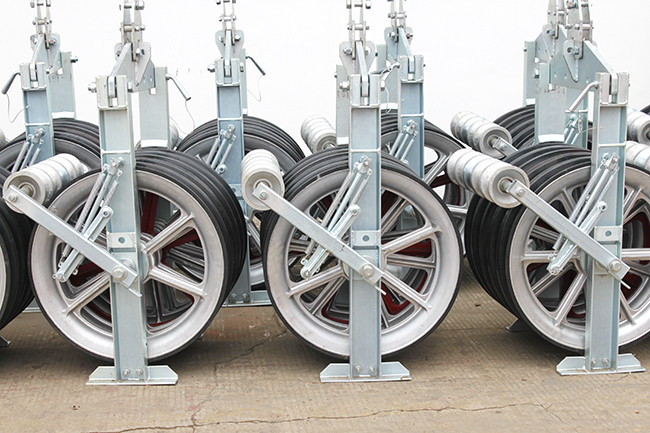 Metal Large Diameter Bundled Conductor Pulley Five Wheels String Pulley Conductor