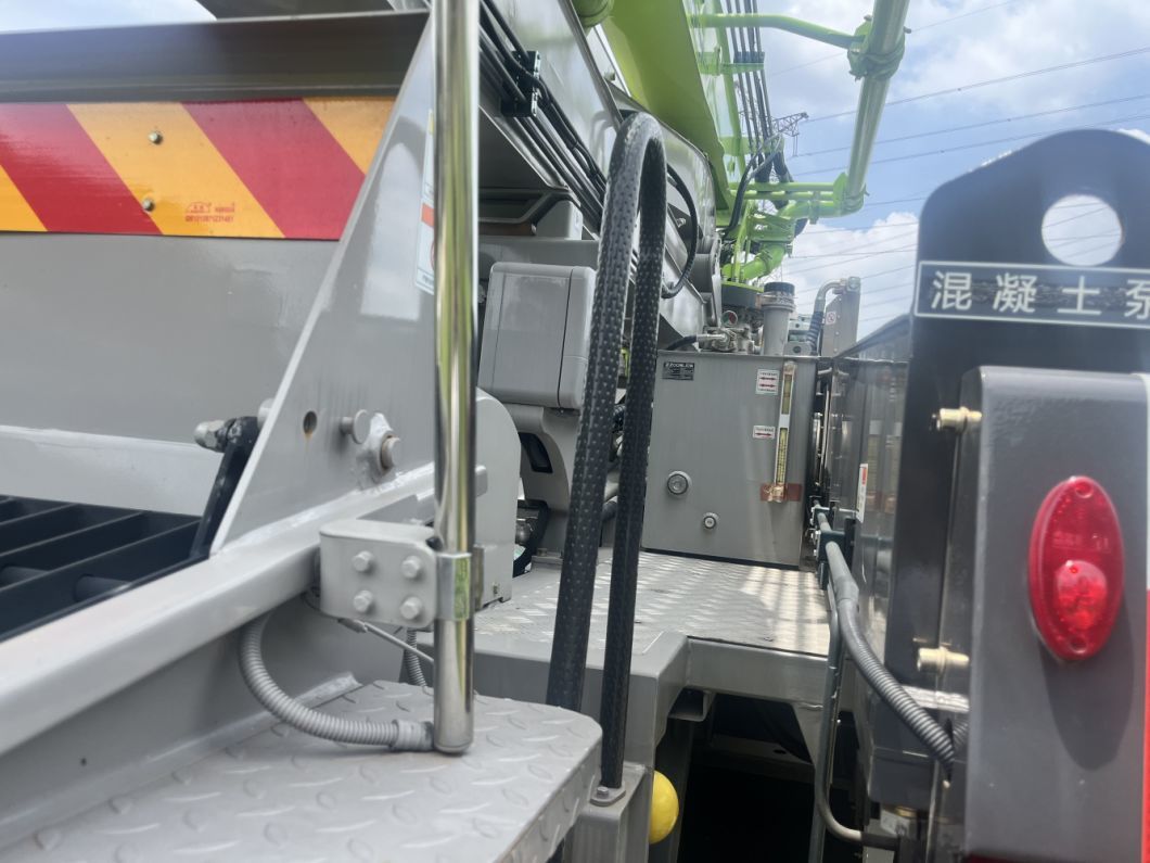 2022 Zoomlion 38m Concrete Boom Pump Heavy Equipment Mercedes Benz Chassis Truck Mounted Pump