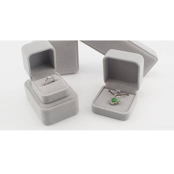 Buy cheap Flocking Velvet Necklace Gift Box , Ornaments Vintage Velvet Jewelry Box from wholesalers