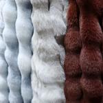Soft Animal Friendly Heated Fur Throw Hypoallergenic Washable Faux Fur Throw