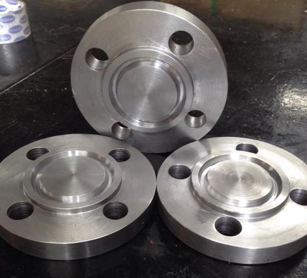 Buy cheap Compatible Stainless Pipe Flanges , Weld On Pipe Fittings Gold Color JIS B 2220 Spades from wholesalers